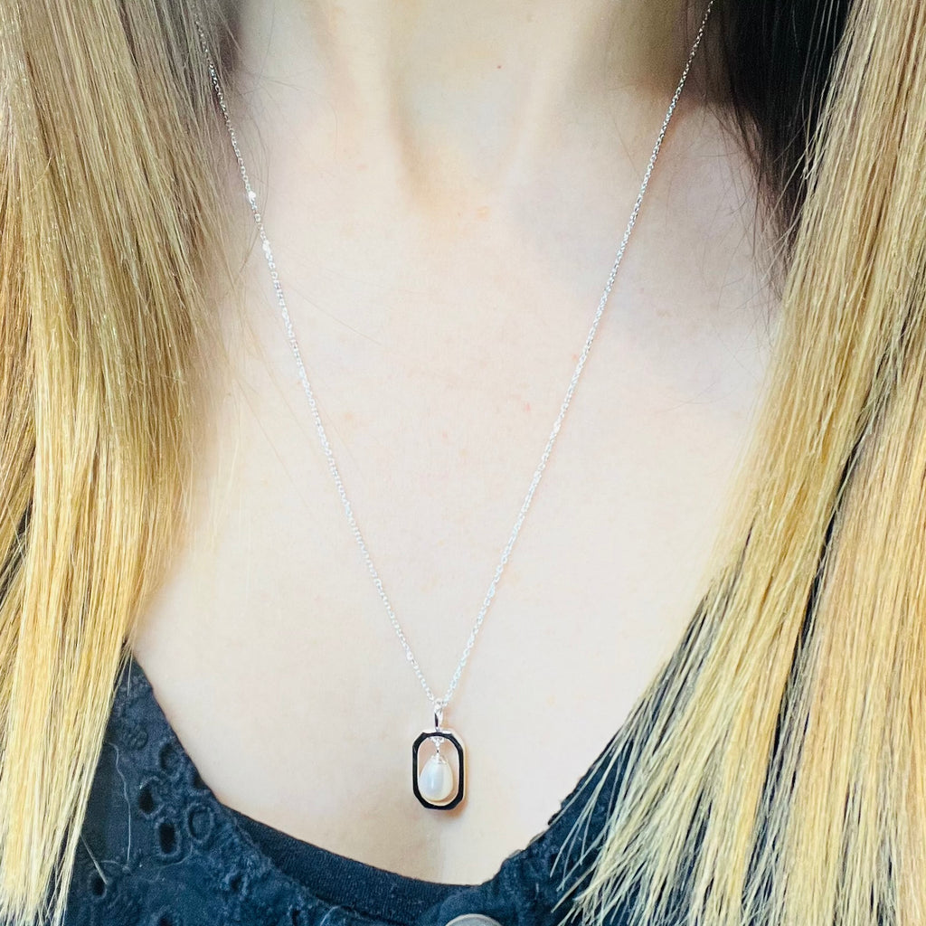 Sterling Silver & Fresh Water Pearl Necklace