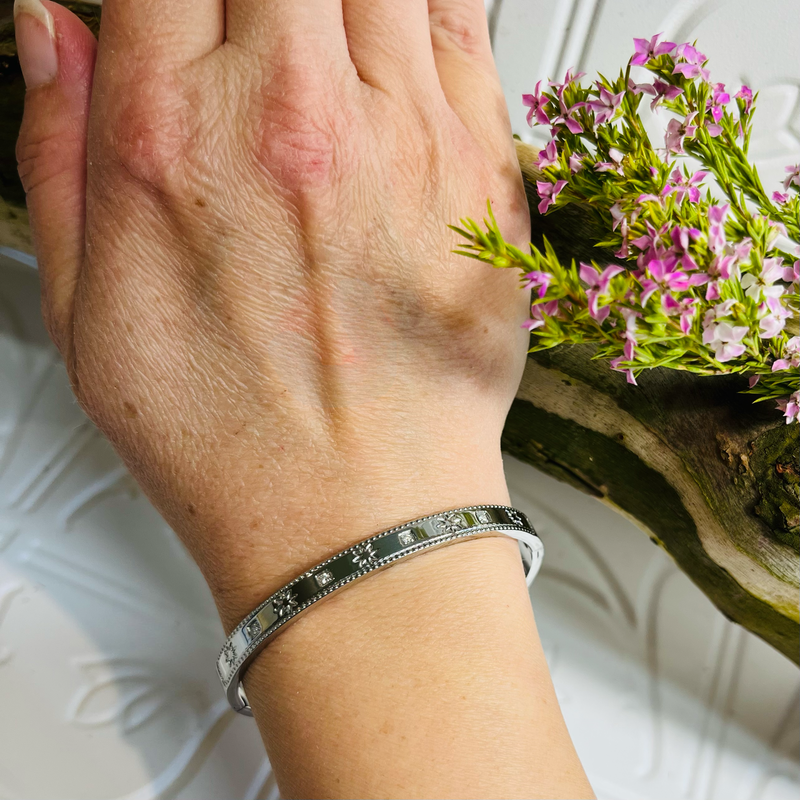 Silver Star & Clear Crystal Bracelet