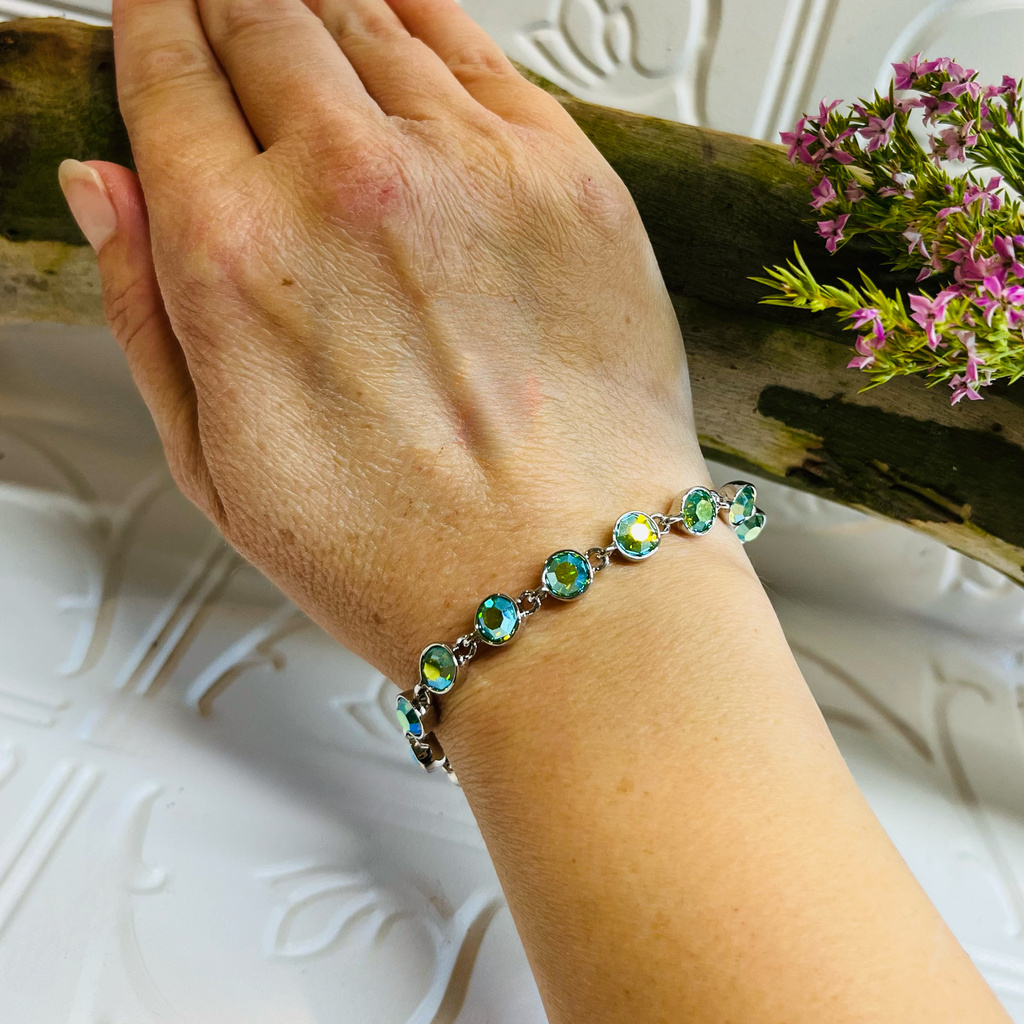 Silver Bracelet With Shimmering Green Crystals