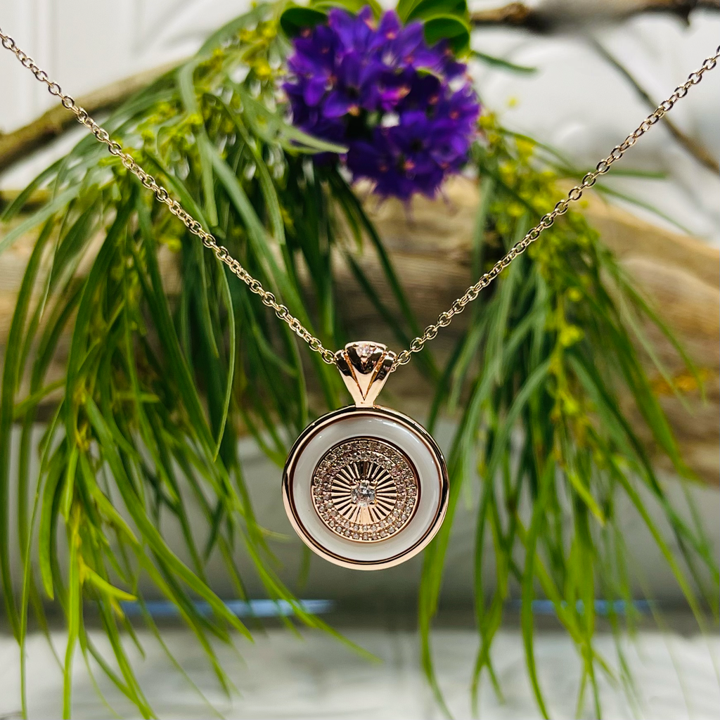 Rose Gold & White Round Necklace