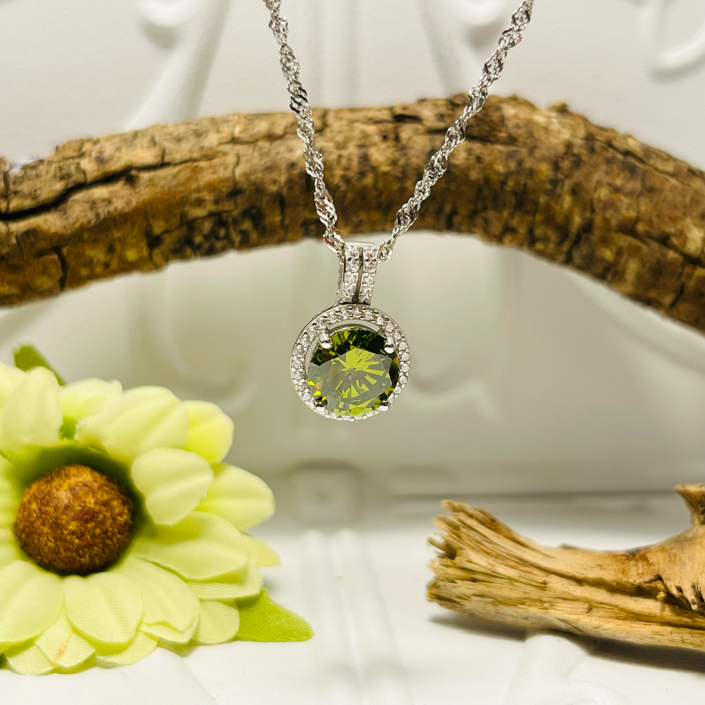 Green sales peridot necklace