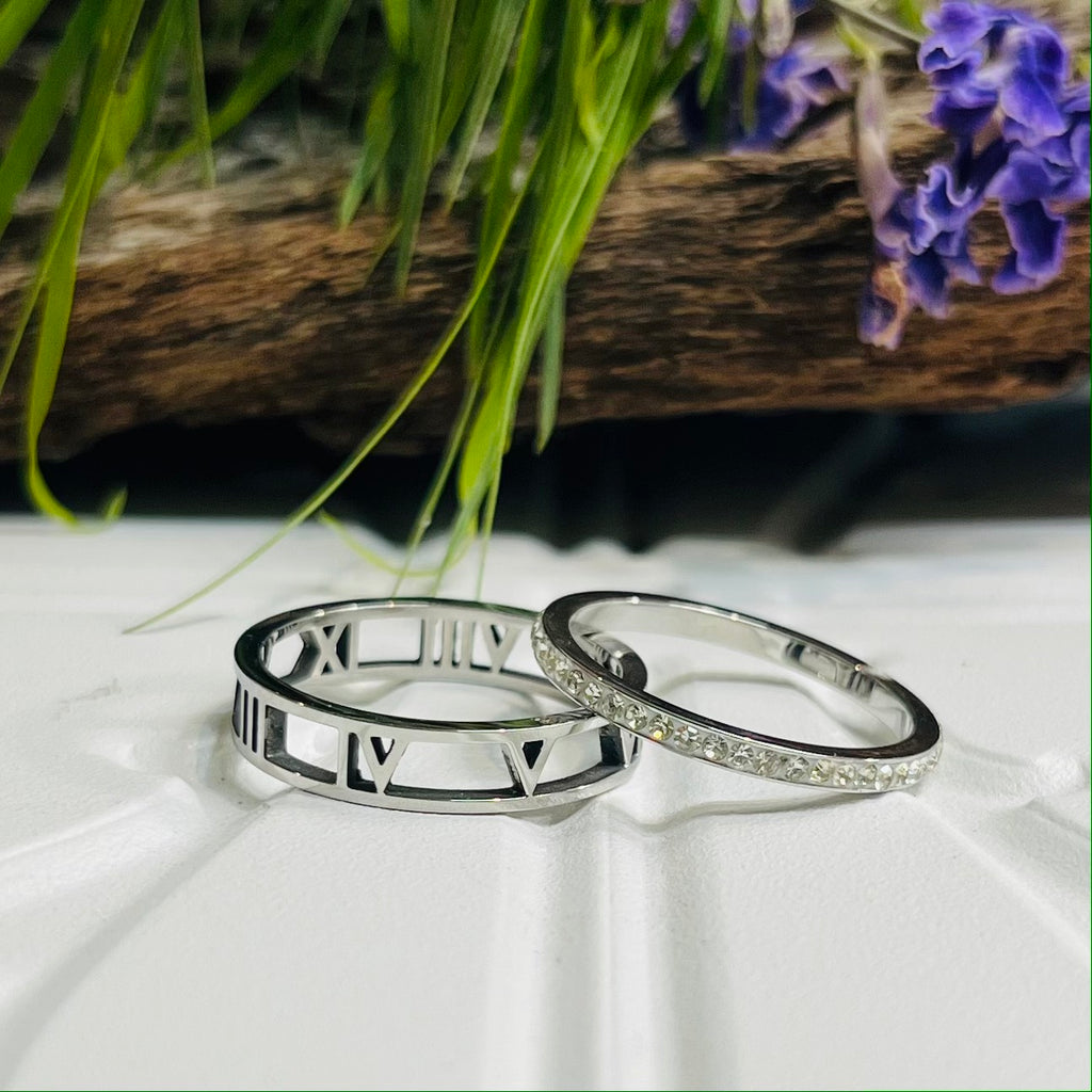 Silver Roman Numeral & Cubic Zirconia Ring