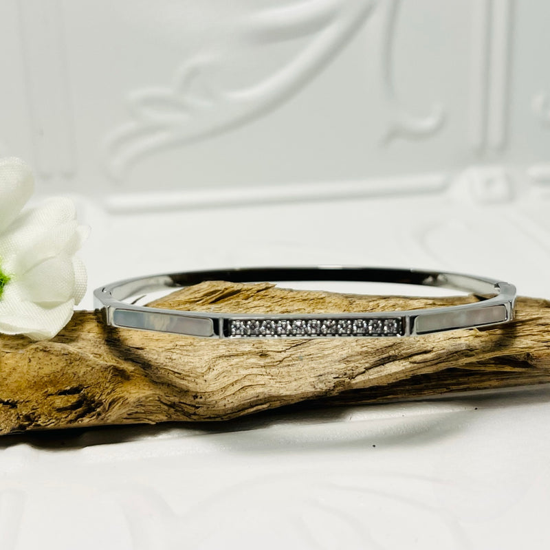 Silver Clear Crystal & Pearlised Bangle