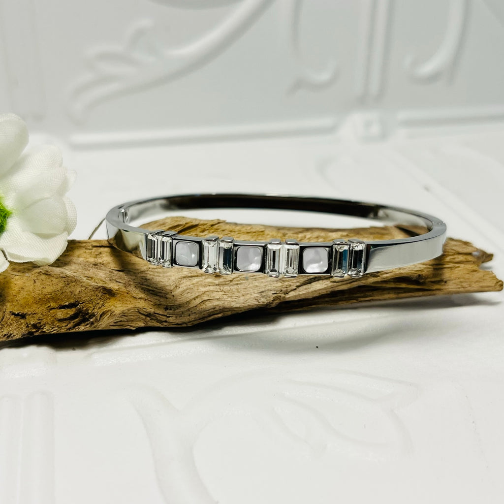 Silver Clear Crystal & Pearlised Bangle
