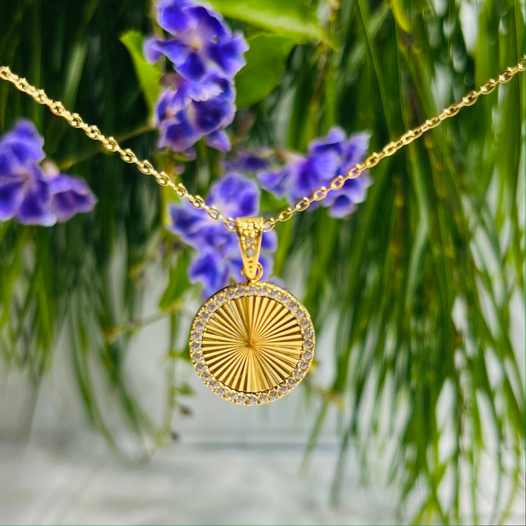 Gold Round Crystal Necklace