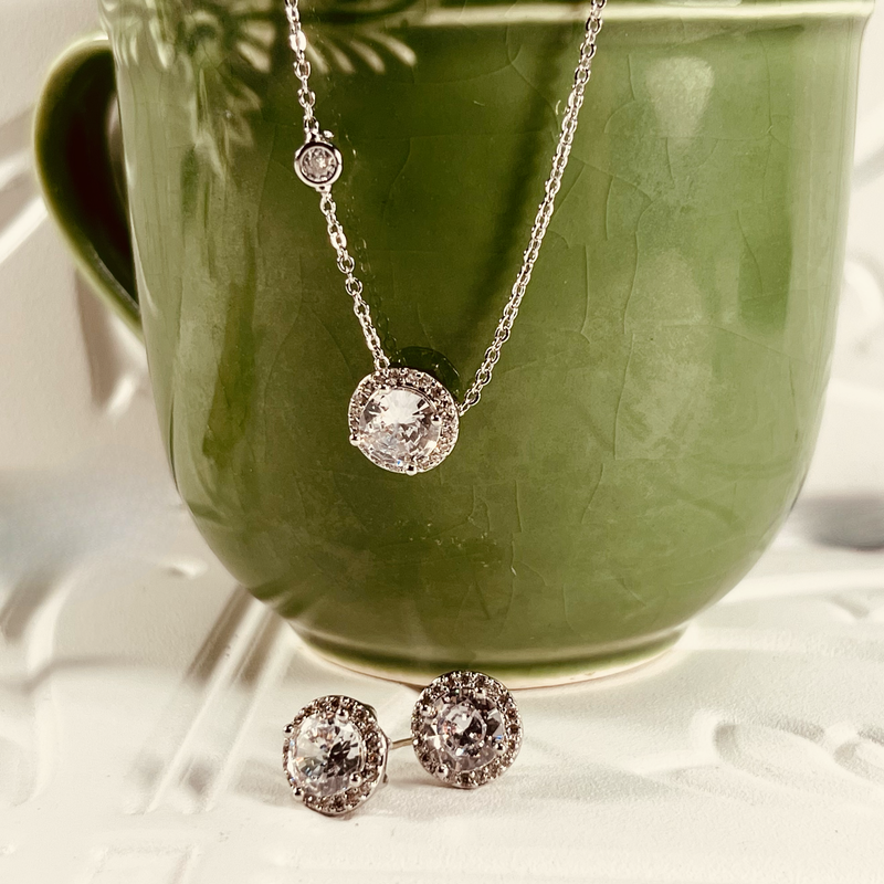 Silver Round Clear Crystal Necklace