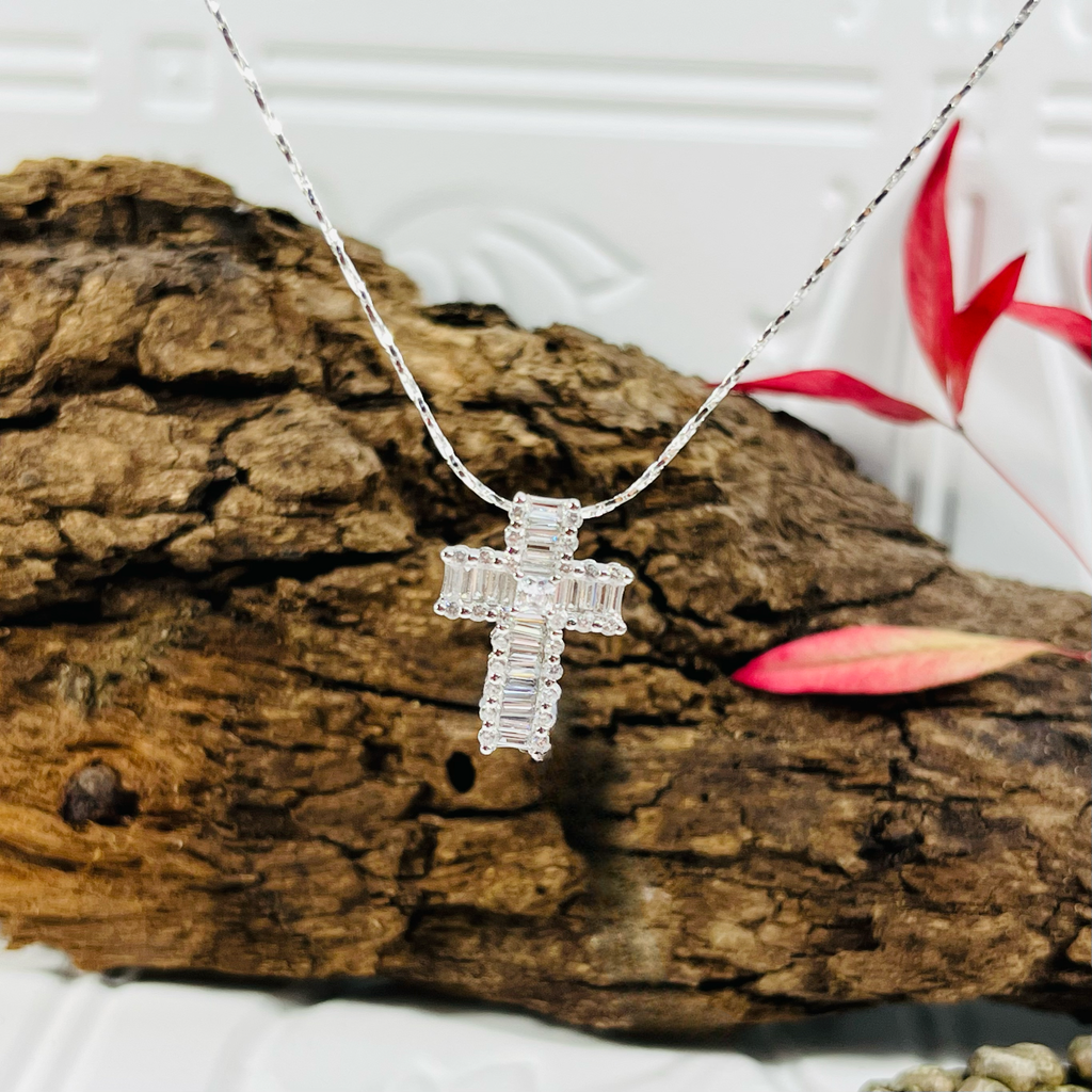 Sterling Silver Cross Pendant