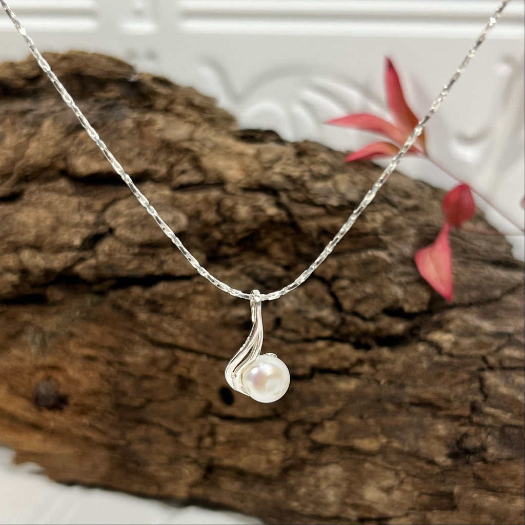 Sterling Silver Freshwater Pearl Necklace