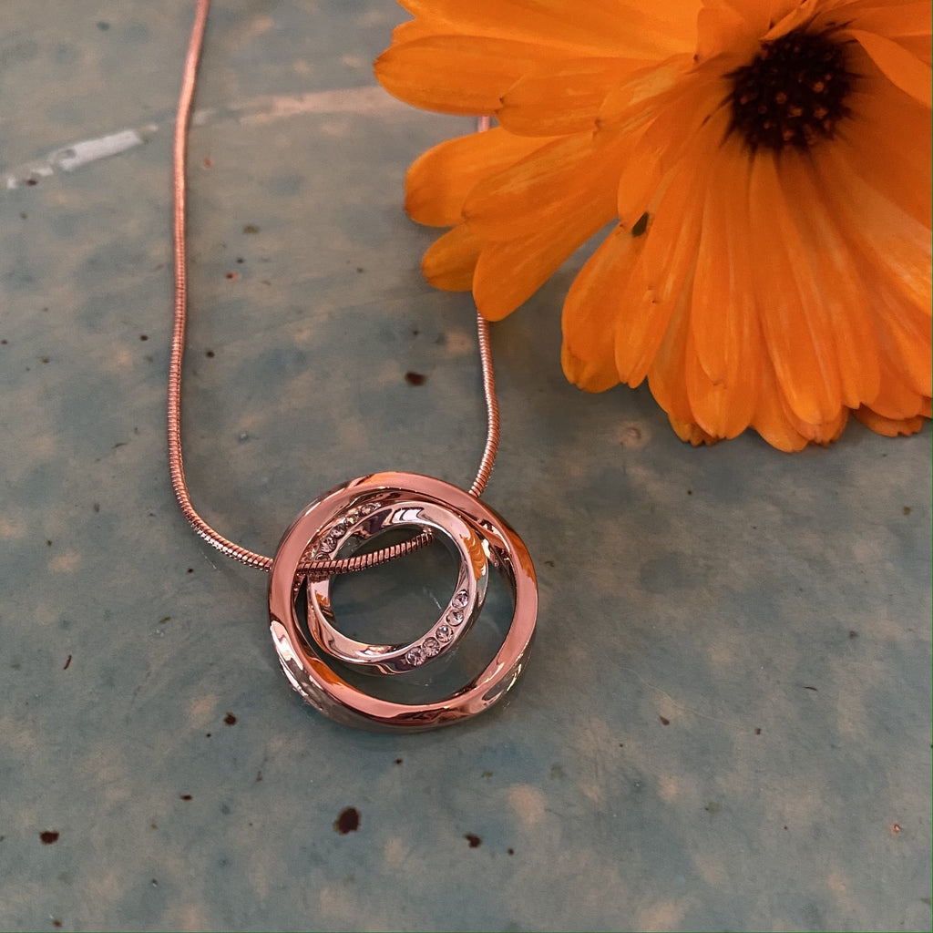 Rose Gold Circle Necklace