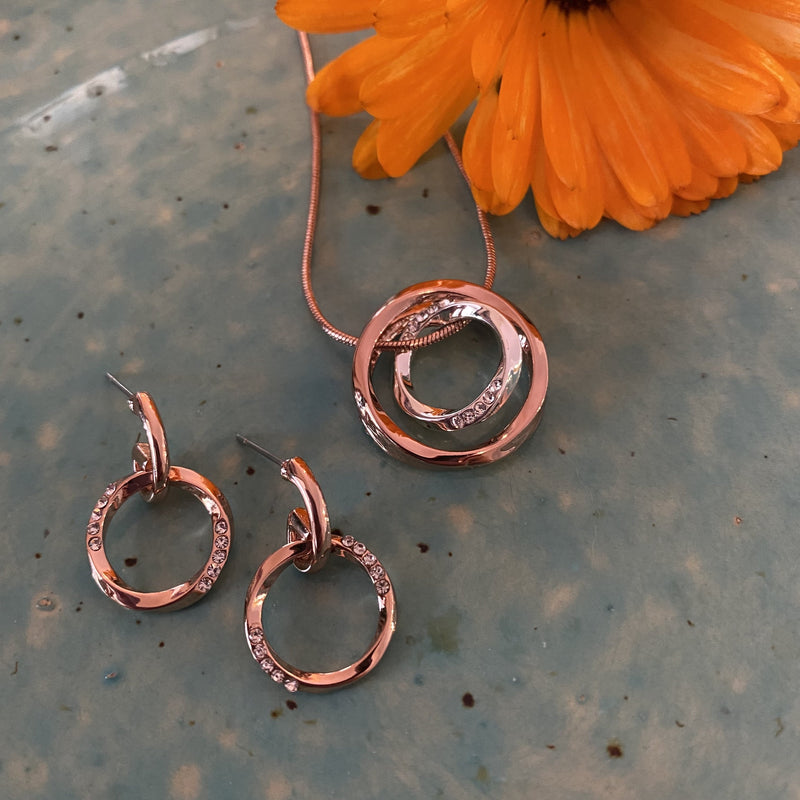 Rose Gold Circle Necklace & Earring set