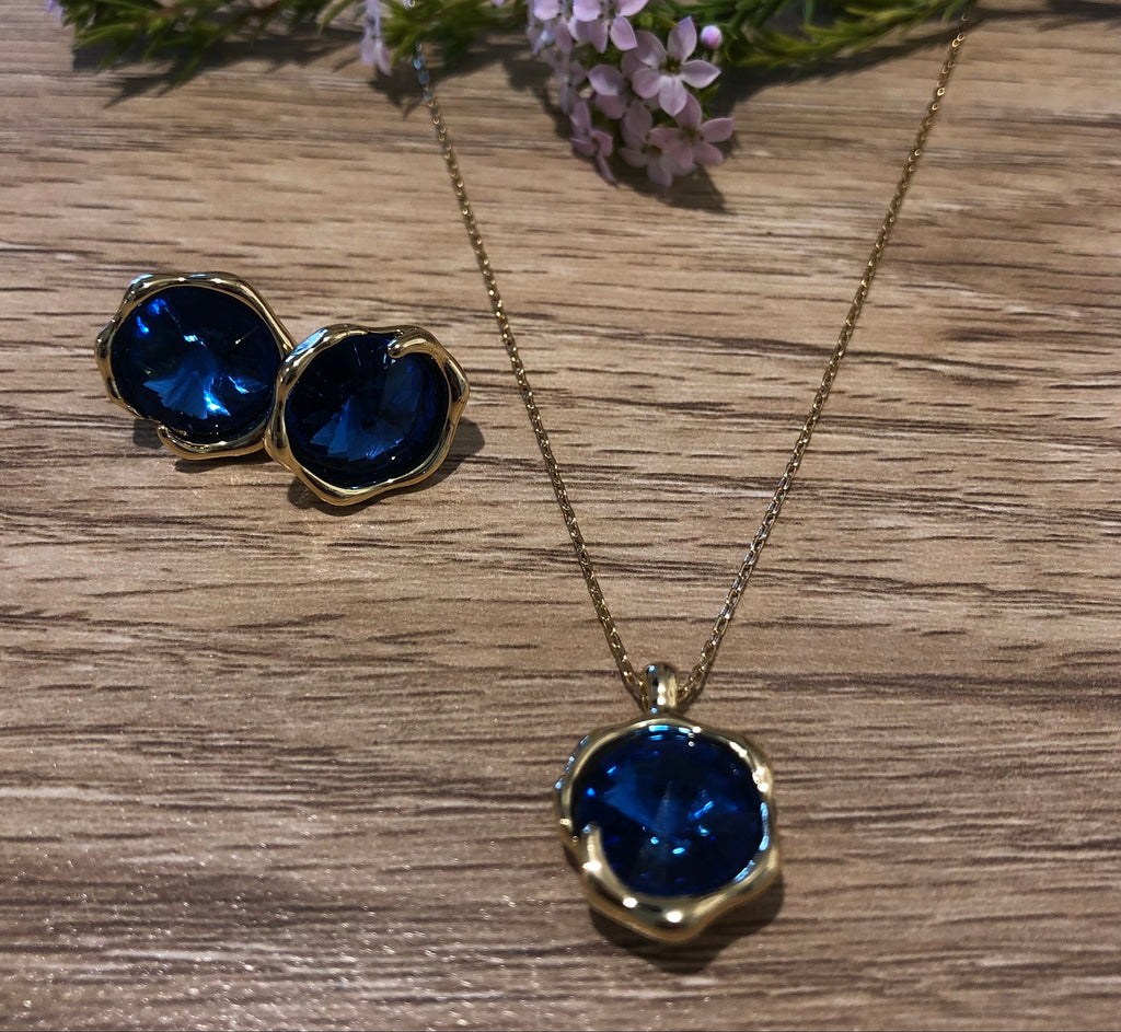 Gold & Brilliant Royal Blue Earring & Necklace Set