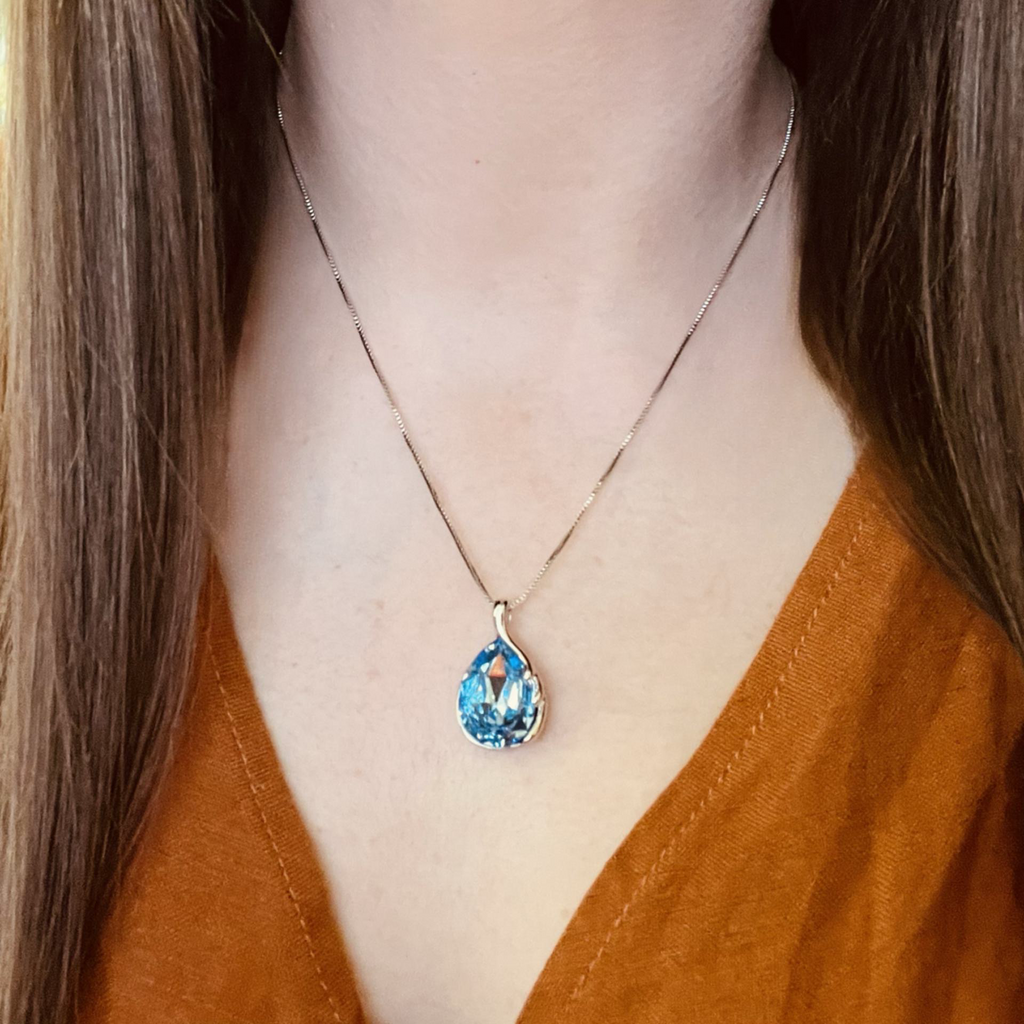 Silver Pale Blue Pear Shaped Necklace