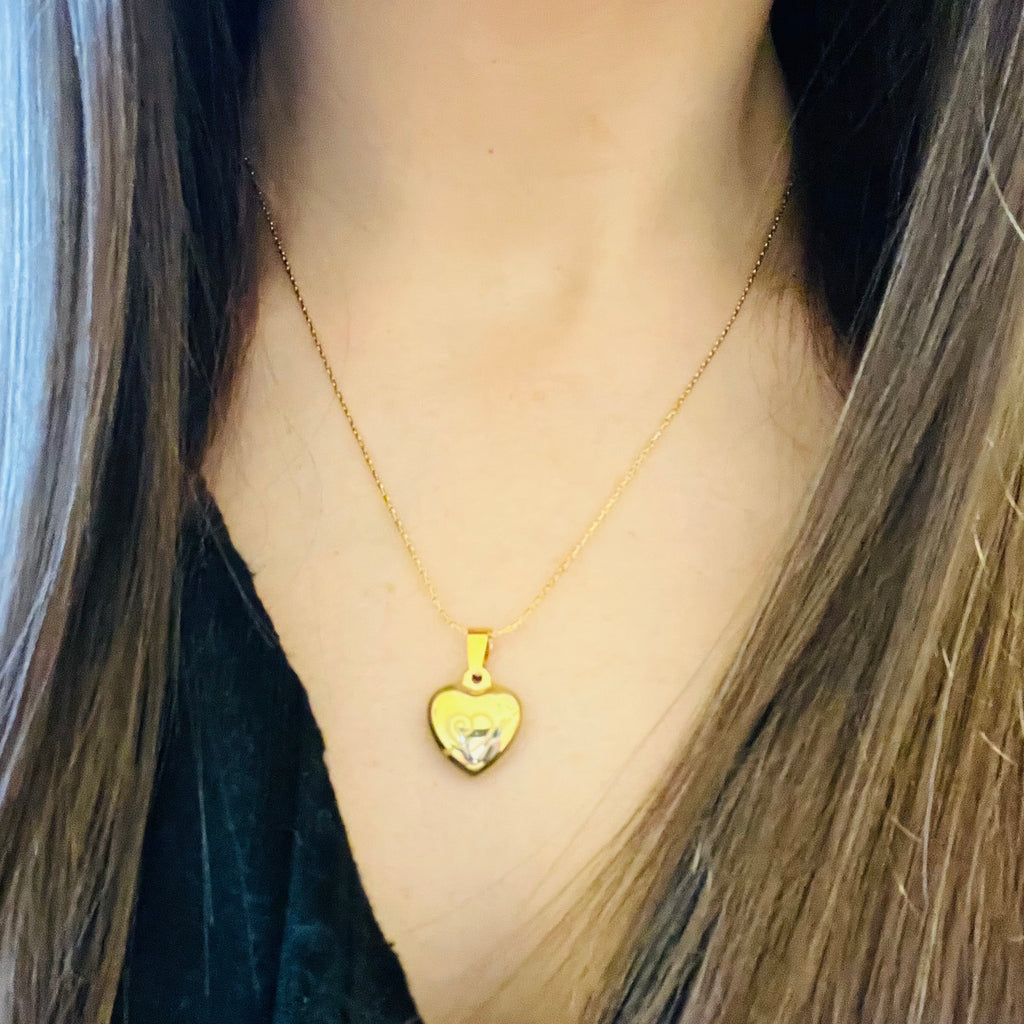 Small Gold Solid Heart Necklace